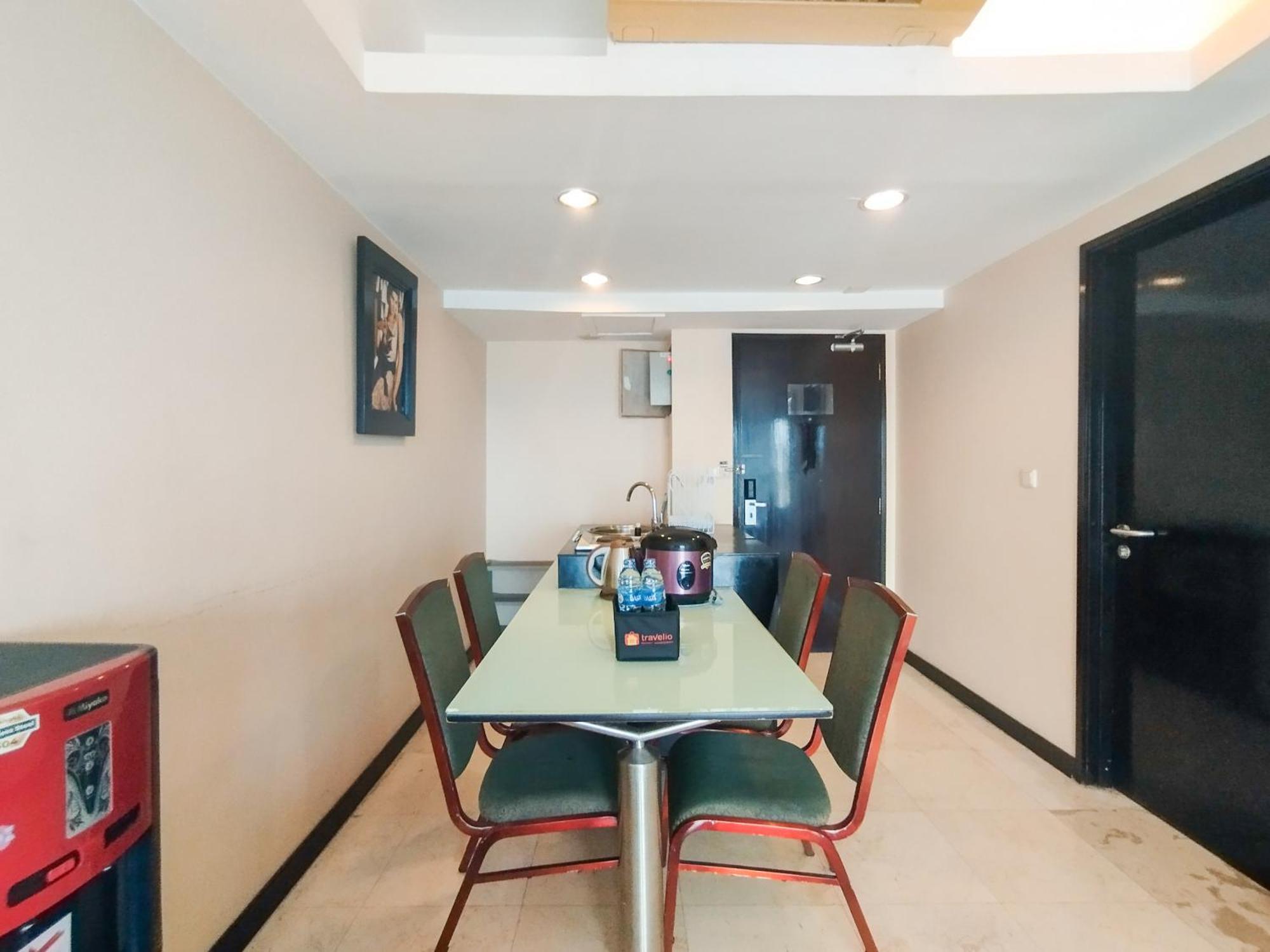 Tranquil Designed 2br At Braga Walk By Travelio Bandung